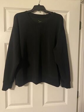 Black Matching Set - Crewneck Sweatshirt and sweatpants